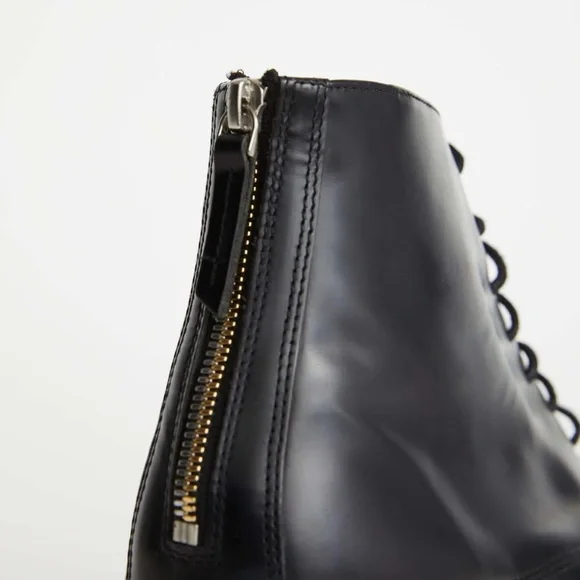 Want Les Essentiels Montoro High Lug-Sole Derby Boot - Black  display picture 3